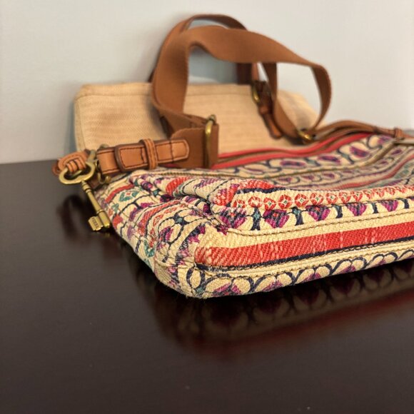 Fossil Bohemian Style Cream Geometric Design Explorer Fold Over Tote - Picture 11 of 15